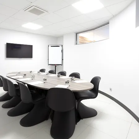 Nemea Concorde Gare Matabiau Apart Otel Toulouse