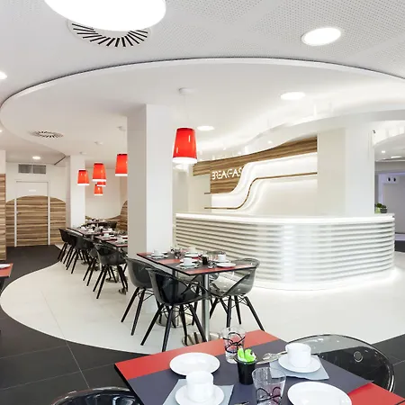 Nemea Concorde Gare Matabiau 4* Тулуза