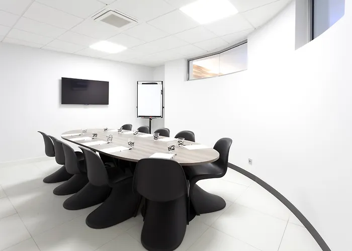 Nemea Concorde Gare Matabiau Apartmanhotel Toulouse