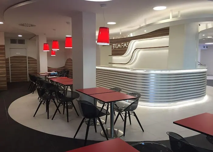 Nemea Concorde Gare Matabiau 4* トゥールーズ